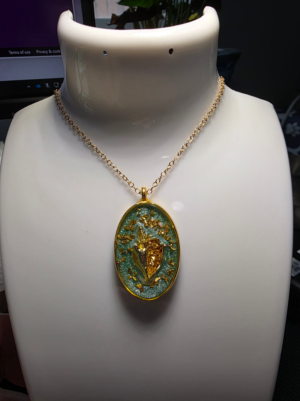 Coastal Vibes Gold & Green Resin Bezel Necklace | Handcrafted Seashell Pendant
