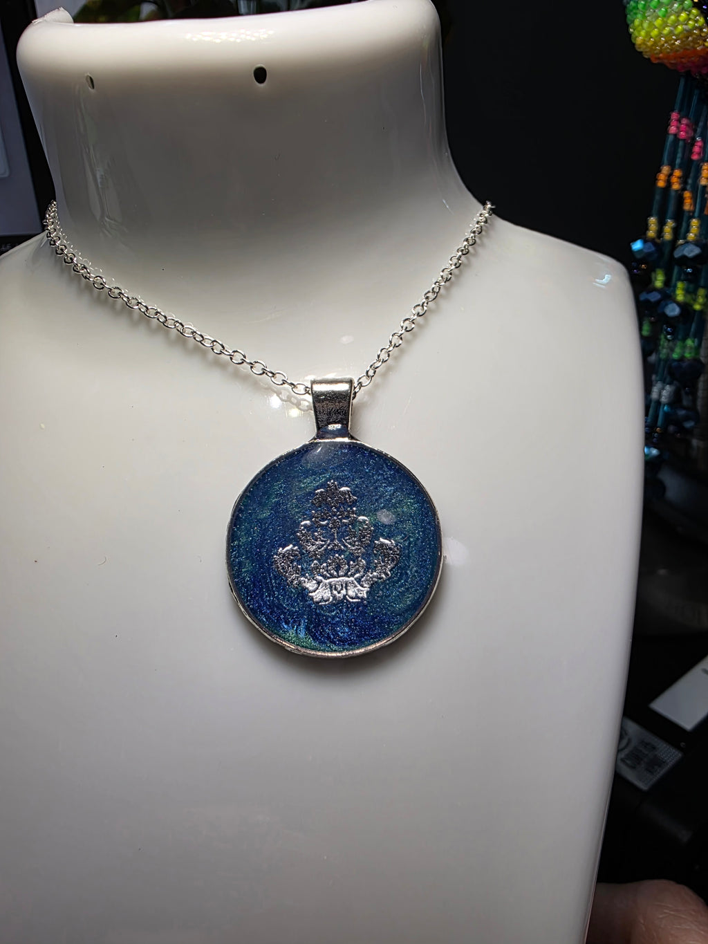 Deep Blue & Silver Resin Pendant Necklace – Handmade Moody Elegant Jewelry