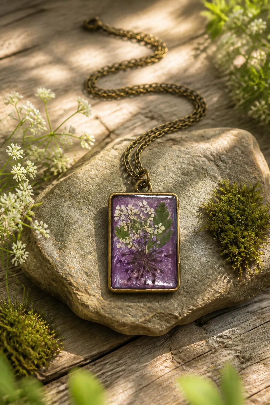 Purple & White Flower Lavender Resin Pendant Necklace – Handmade Floral Jewelry